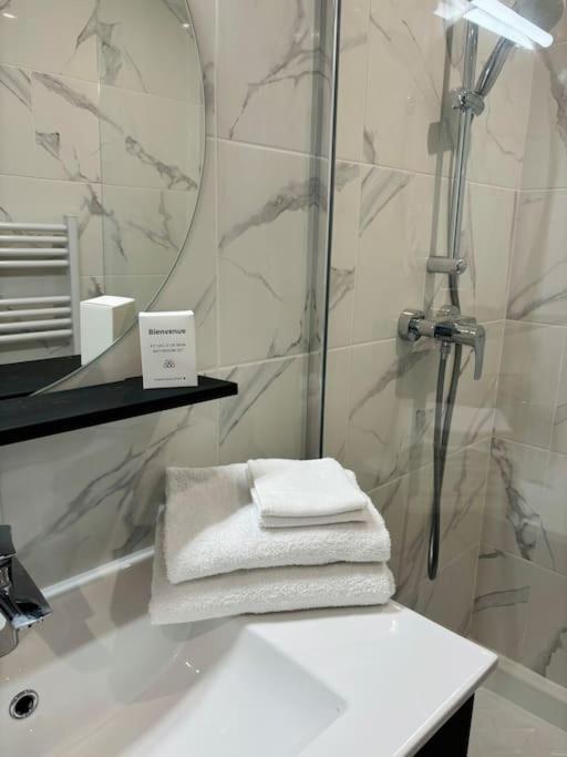 L'Olivier - Calme, Chaleureux, Proche Transports Apartment Lyon Ngoại thất bức ảnh
